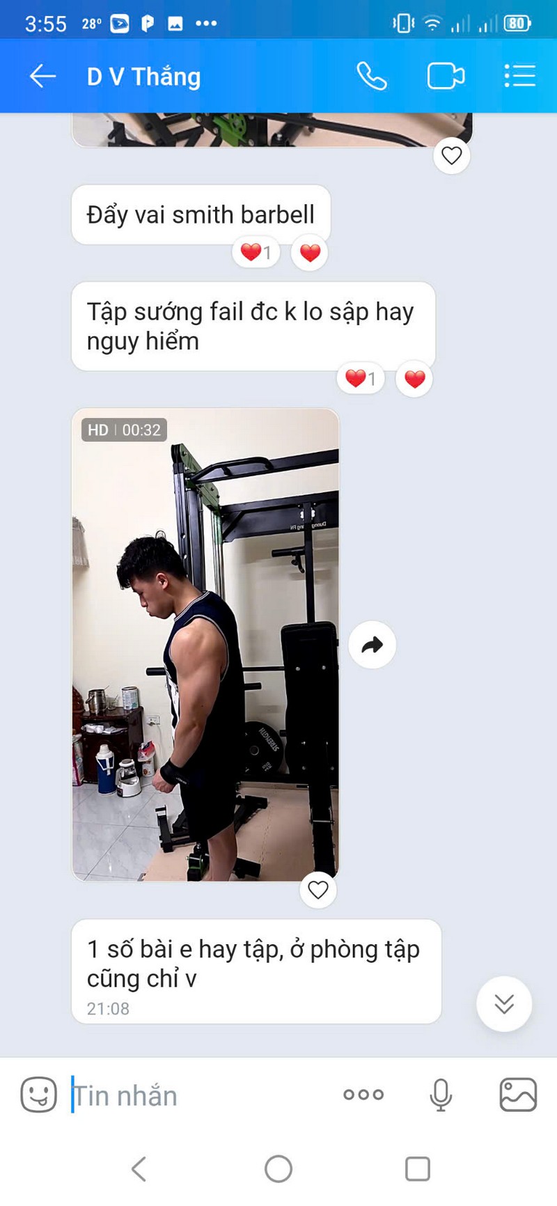 Người dùng phản hồi về sự tiện lợi của giàn tạ DHFNUNIQUE tại nhà 02