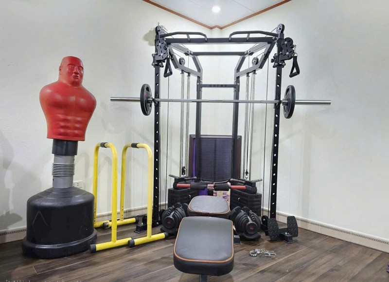 Giàn tạ DHFNR tích hợp bài tập bụng và chân với phụ kiện chuyên dụng