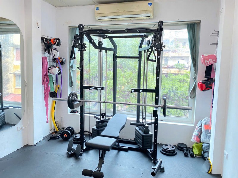 Giàn tạ DHFNR tích hợp bài tập bụng và chân với phụ kiện chuyên dụng 2