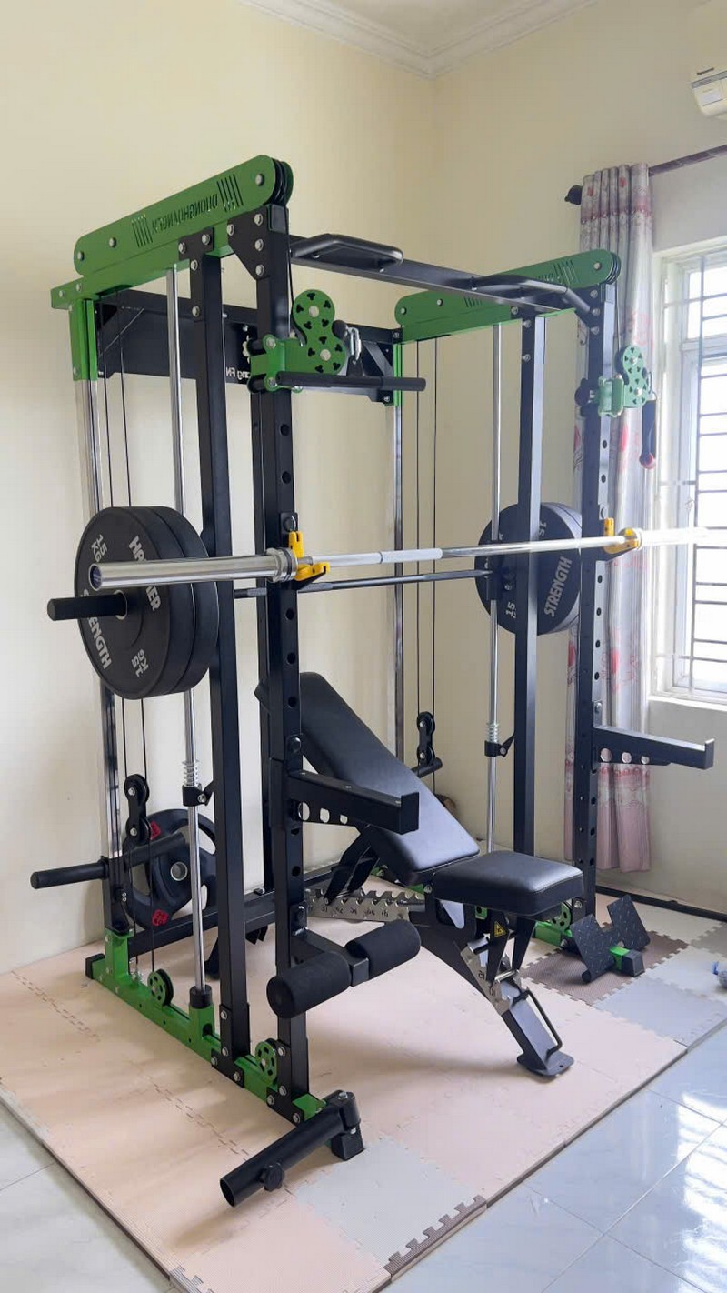 Ghế tập và bánh tạ gang đi kèm giàn tạ đa năng DHFNUNIQUE